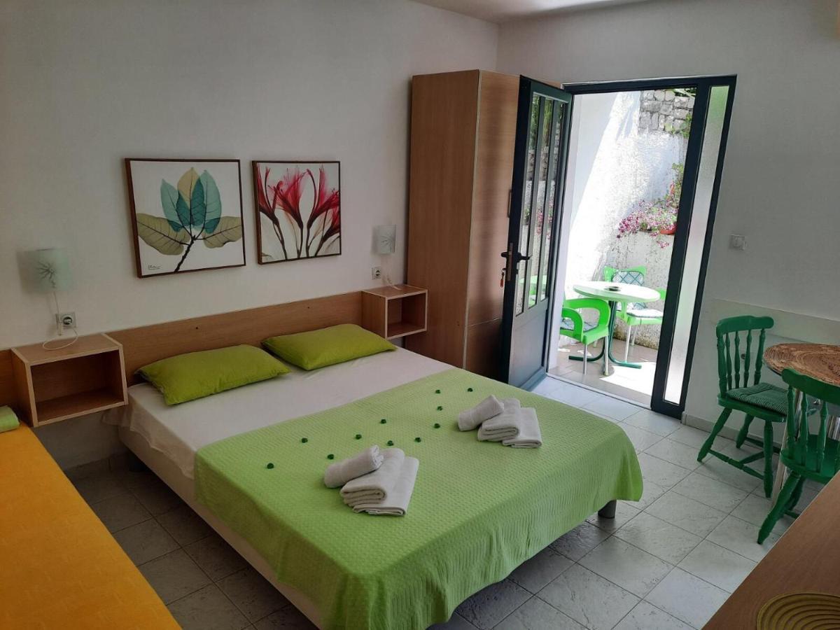 Apartments Milicevic Herceg Novi Dış mekan fotoğraf