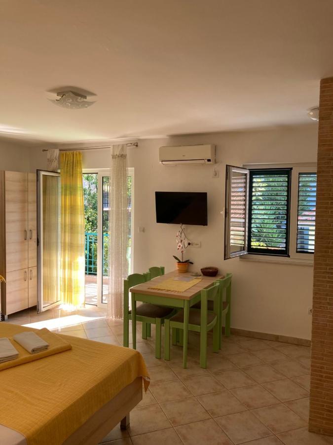 Apartments Milicevic Herceg Novi Dış mekan fotoğraf