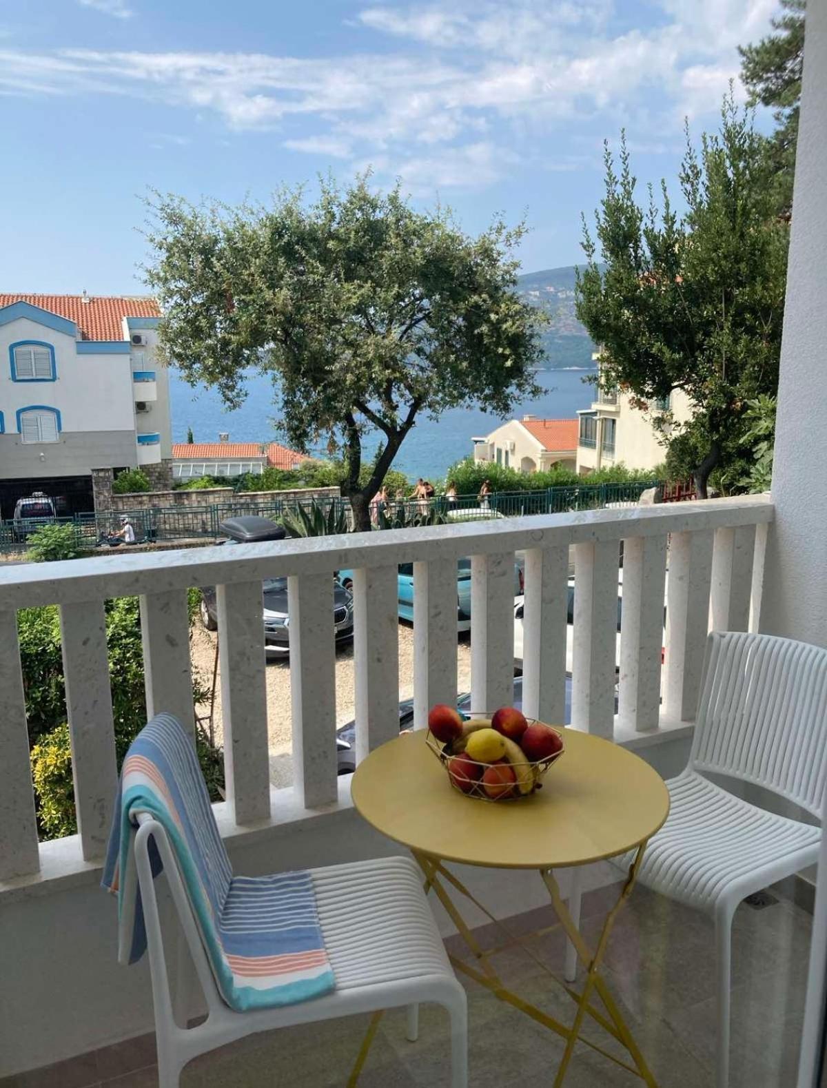 Apartments Milicevic Herceg Novi Dış mekan fotoğraf