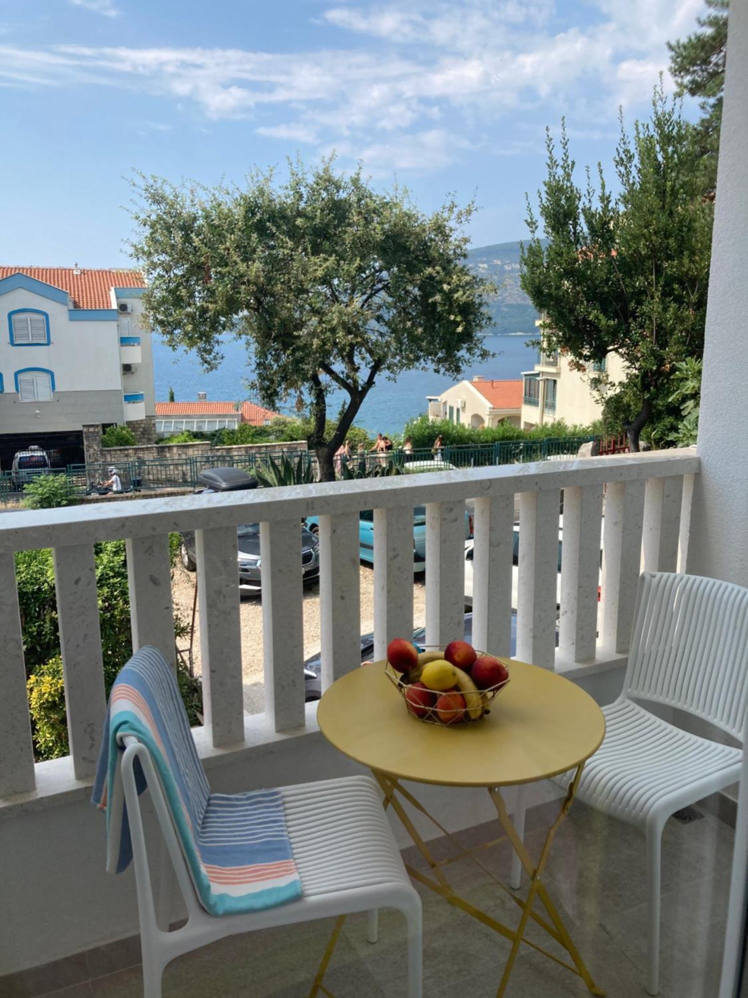 Apartments Milicevic Herceg Novi Dış mekan fotoğraf